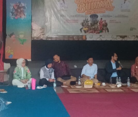 Pelaku Seni Cilegon Diminta Kompak, Wakil Wali Kota: Jangan Bawa Ego Komunitas Saresehan
